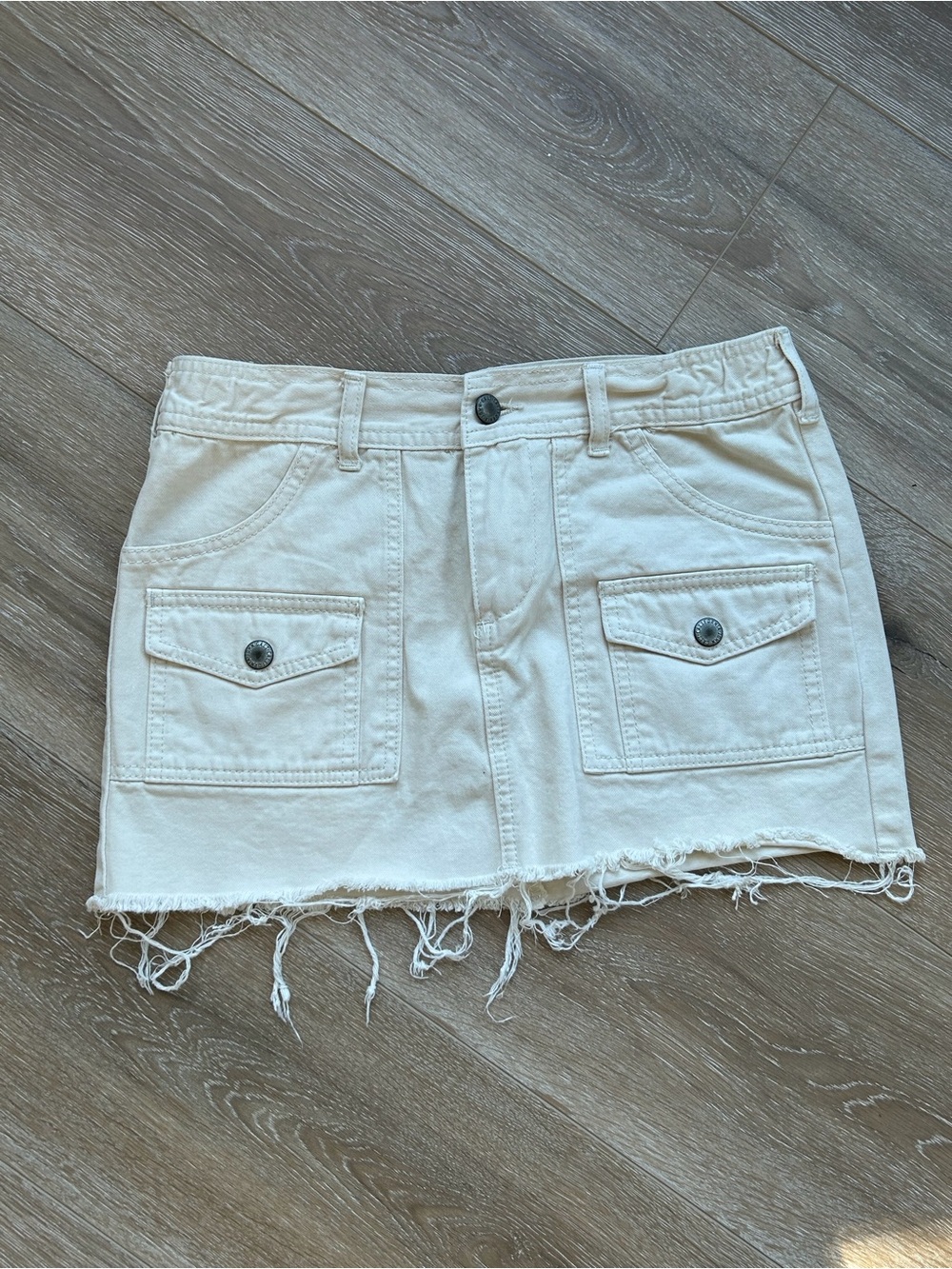 White Frayed Hem Denim Mini Shorts